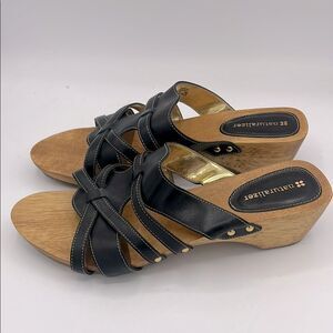 Naturalizer women’s Athens black wooden sole slip on sandal
